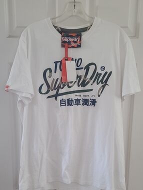 Superdry White Tee with Navy Tokyo Script Logo
